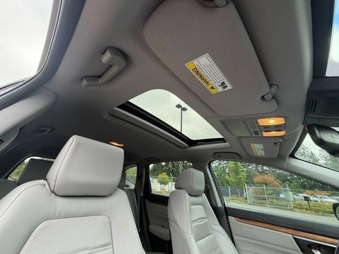 Used 2018 Honda CR-V Touring image 27