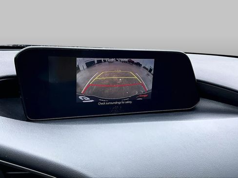 Used 2020 MAZDA MAZDA3 Sedan FWD image 24