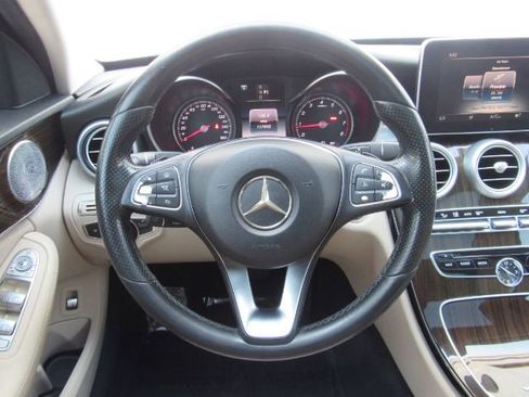 Used 2016 Mercedes-Benz C 300 Sedan image 32