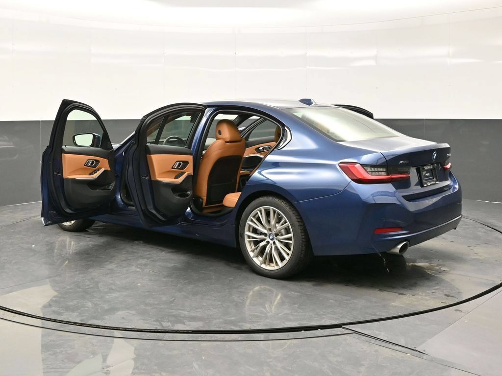 Used 2023 BMW 330e xDrive w/ Premium Package AWD/4WD image 49