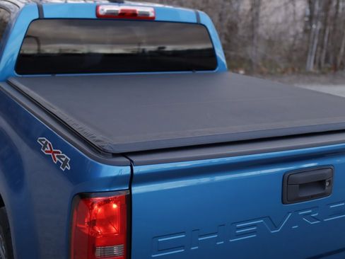 Used 2021 Chevrolet Colorado W/T w/ Custom Special Edition image 25