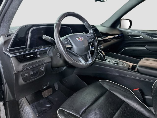 Used 2021 Cadillac Escalade Sport RWD image 22