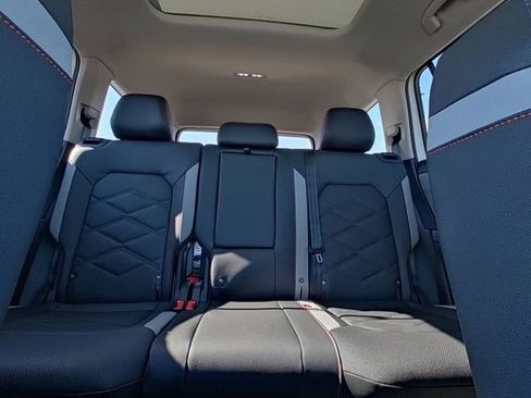 New 2026 Volkswagen Atlas Peak Edition AWD/4WD image 28