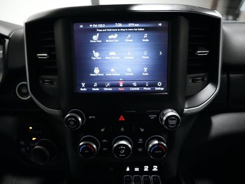 Used 2020 RAM 1500 Big Horn image 17