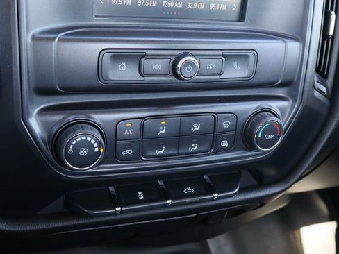 Used 2016 GMC Sierra 1500 2WD Double Cab w/ Sierra Convenience Package image 18