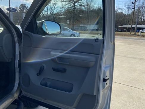 Used 2009 Chevrolet Silverado 1500 W/T image 11