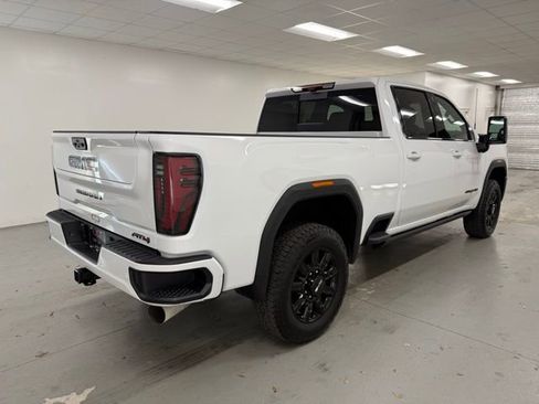 New 2026 GMC Sierra 2500 AT4 w/ AT4 Premium Plus Package image 6