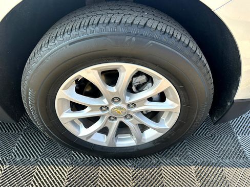 Used 2021 Chevrolet Equinox LT image 46