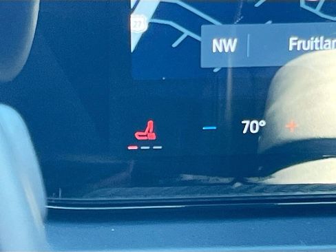 Used 2024 Ford Mustang Premium image 20