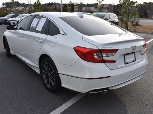 Certified 2021 Honda Accord EX-L image 7