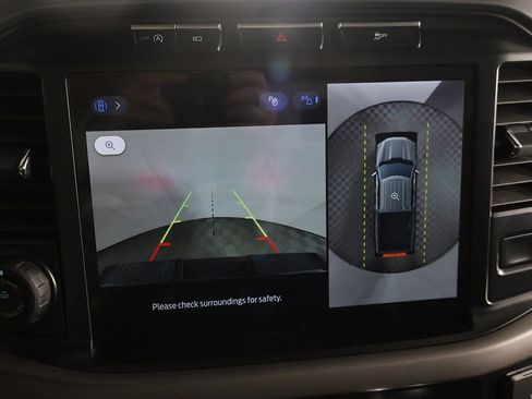 Used 2024 Ford F150 XLT image 39