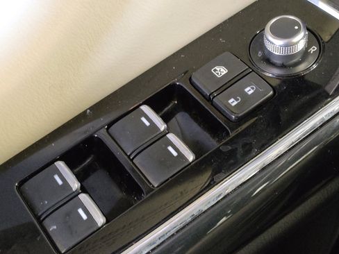 Used 2019 MAZDA CX-9 Touring image 27