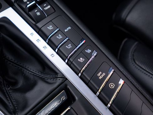 Used 2016 Porsche Macan S AWD/4WD image 22