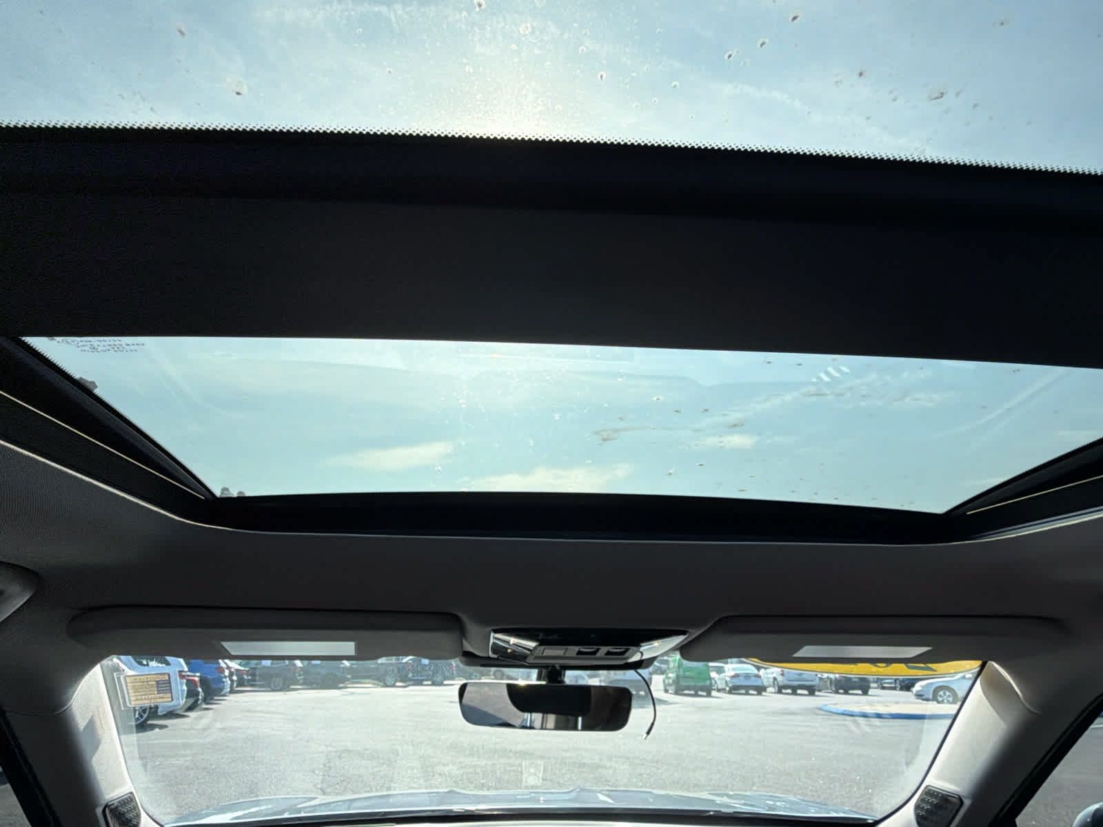 Used 2025 Mitsubishi Outlander SE FWD image 16