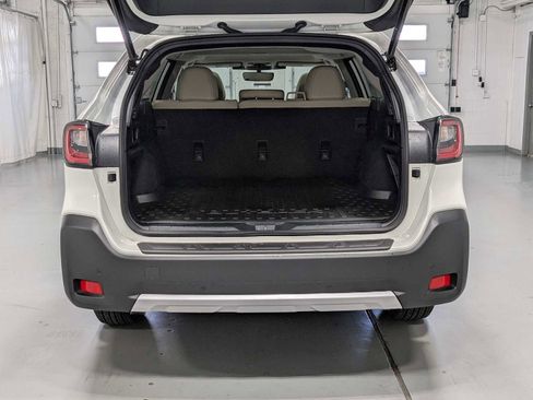 Used 2025 Subaru Outback Limited XT image 39