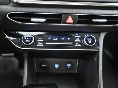 Certified 2023 Hyundai Sonata SEL w/ Cargo Package FWD image 19