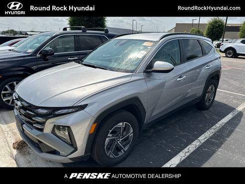Used 2025 Hyundai Tucson Blue AWD/4WD image 1