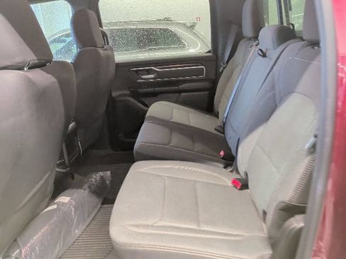 Used 2023 RAM 1500 Big Horn AWD/4WD image 7