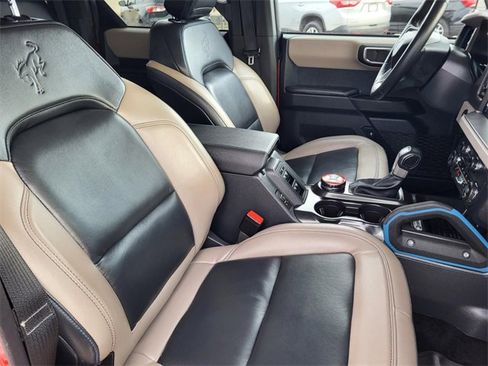 Used 2024 Ford Bronco Wildtrak image 21
