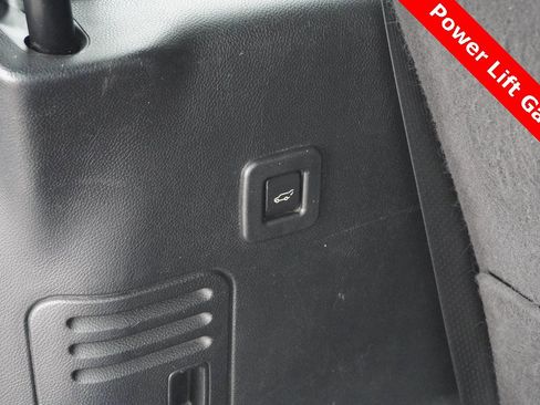 Used 2016 Ford Expedition Platinum image 8