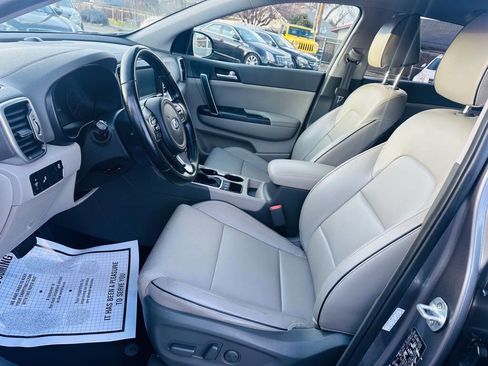 Used 2017 Kia Sportage EX w/ EX Premium Package image 18