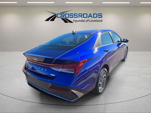 New 2026 Hyundai Elantra Blue image 5