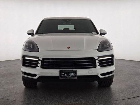 Used 2023 Porsche Cayenne AWD/4WD image 8