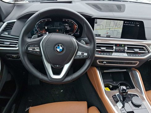 Used 2023 BMW X6 xDrive40i w/ Premium Package image 11