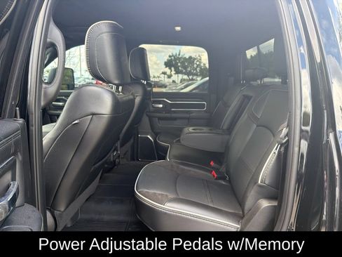 Used 2025 RAM 3500 Laramie w/ Night Edition AWD/4WD image 10