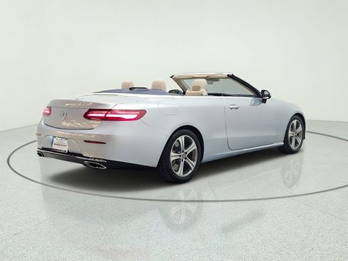 Used 2018 Mercedes-Benz E 400 Cabriolet image 5