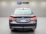 Used 2017 Ford Fusion SE w/ Fusion SE Technology Package image 3