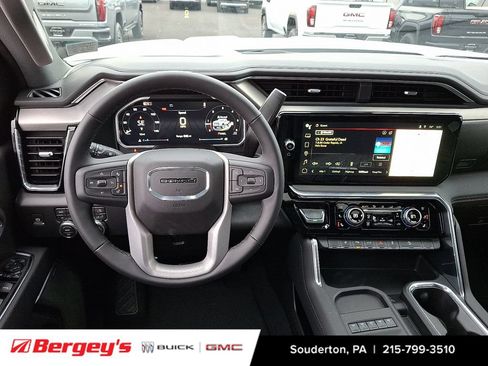 New 2026 GMC Sierra 3500 Denali w/ Denali Reserve Package AWD/4WD image 9