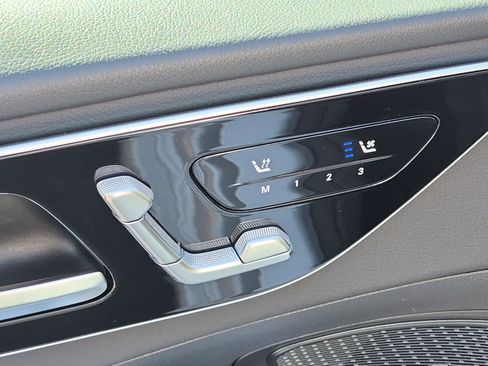 Used 2026 Mercedes-Benz C 300 4MATIC Sedan image 17