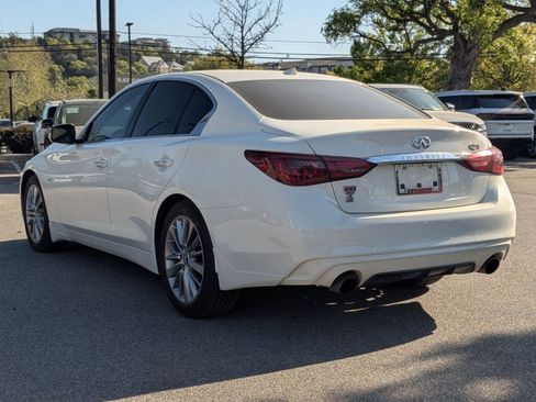 Used 2019 INFINITI Q50 Luxe w/ Essential Package (3.0T Luxe) RWD image 5