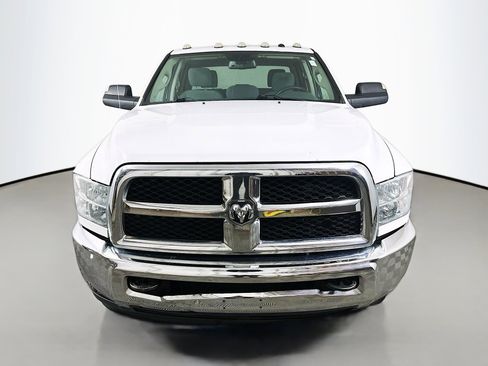 Used 2018 RAM 2500 Tradesman w/ Chrome Appearance Group image 2