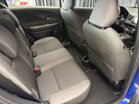 Used 2020 Honda HR-V Sport image 24