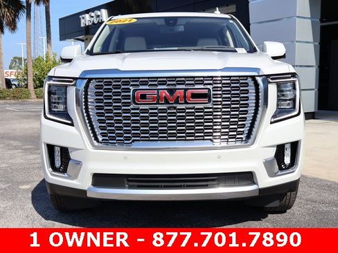 Used 2021 GMC Yukon Denali image 3