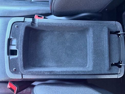 Used 2021 Jeep Grand Cherokee Limited image 34