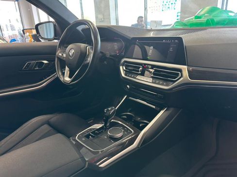 Used 2020 BMW 330i Sedan w/ Convenience Package image 45