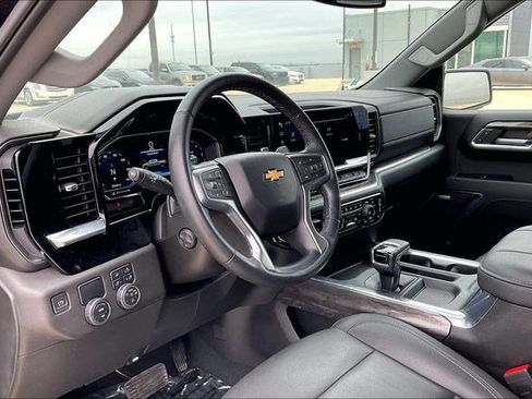 Used 2023 Chevrolet Silverado 1500 LTZ w/ LTZ Convenience Package II image 16