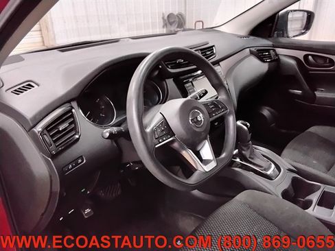 Used 2019 Nissan Rogue Sport S w/ Appearance Package image 11
