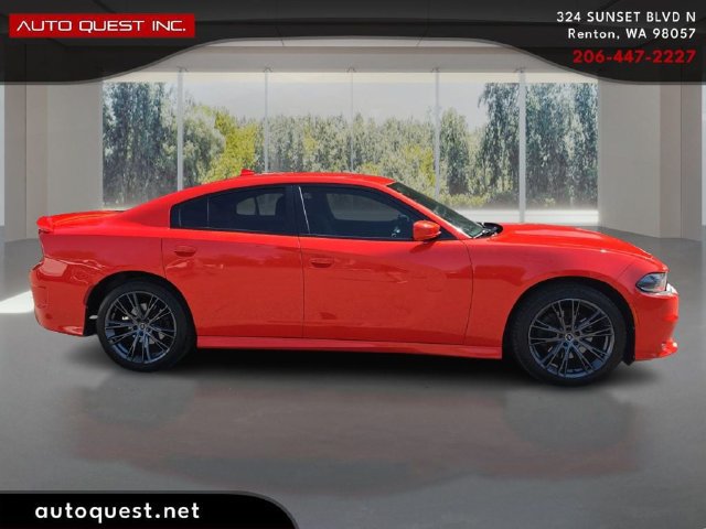 Used 2019 Dodge Charger GT RWD image 4