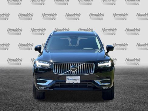 Used 2025 Volvo XC90 B6 Plus image 10