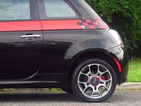 Used 2012 FIAT 500 Sport w/ Safety & Convenience Pkg FWD image 24