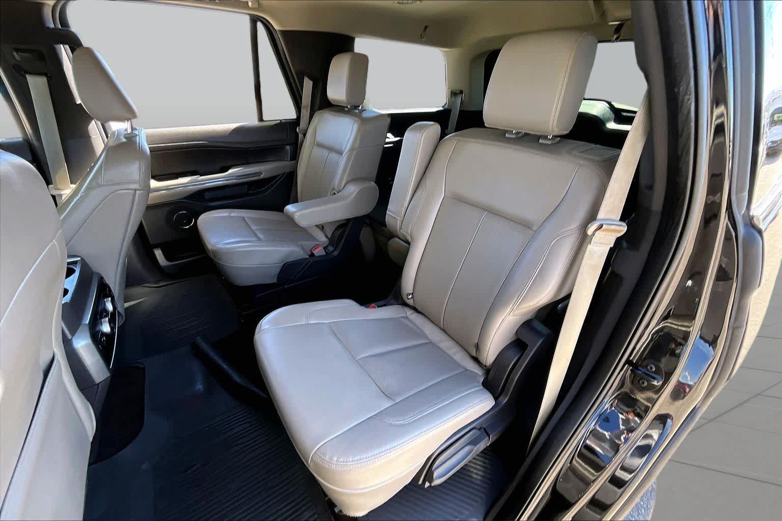 Used 2021 Ford Expedition XLT AWD/4WD image 20
