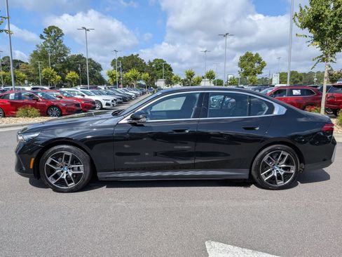Used 2025 BMW i5 eDrive40i RWD image 6