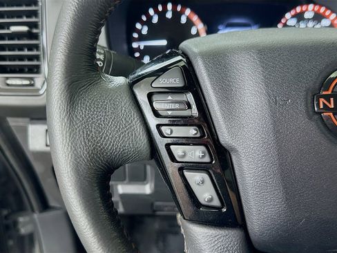 Used 2022 Nissan Frontier Pro-X w/ Technology Package image 22