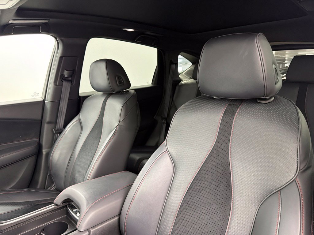 Used 2023 Acura RDX w/ Advance Package FWD image 24