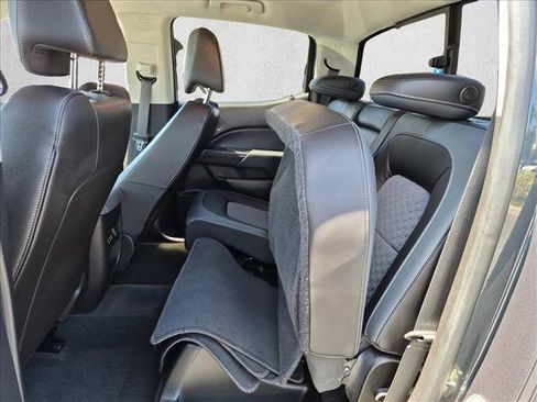 Used 2018 Chevrolet Colorado Z71 RWD image 17