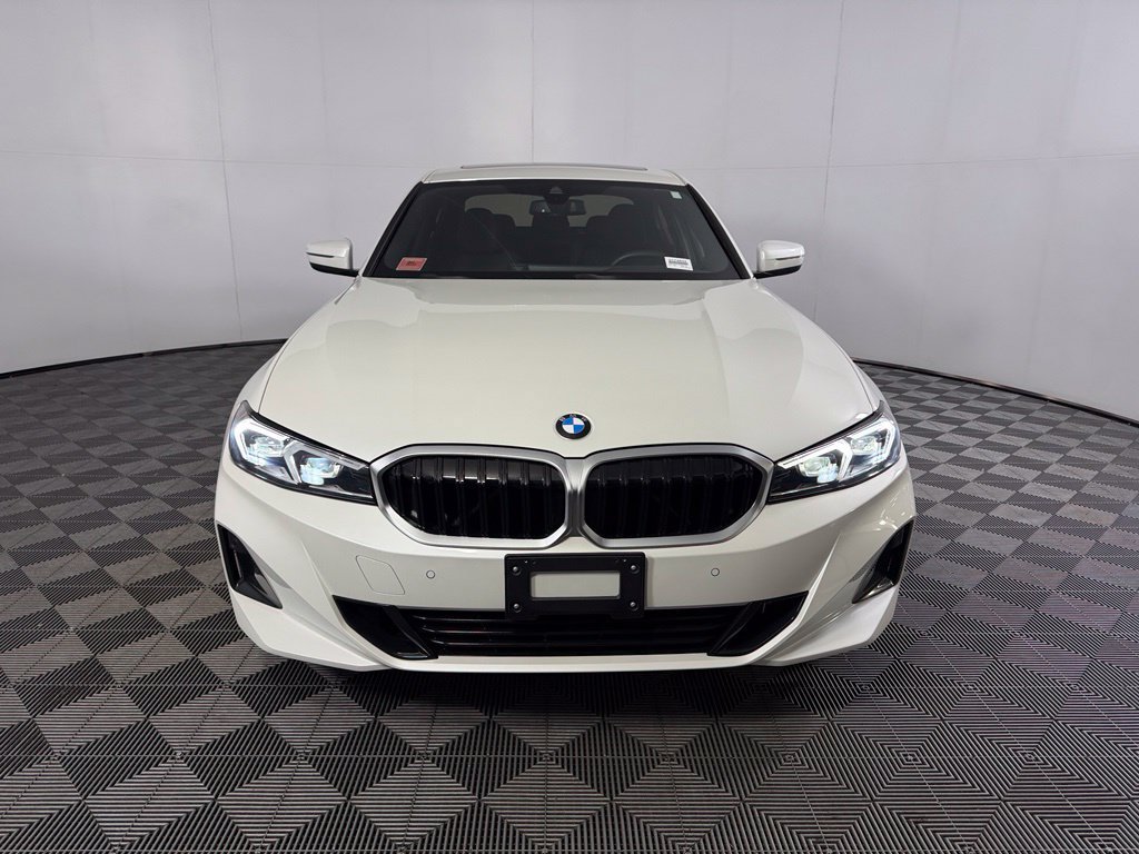 Used 2026 BMW 330i xDrive Sedan AWD/4WD image 3